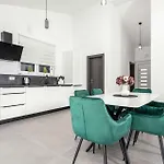 Holiday home Gorgeous In Santalezi