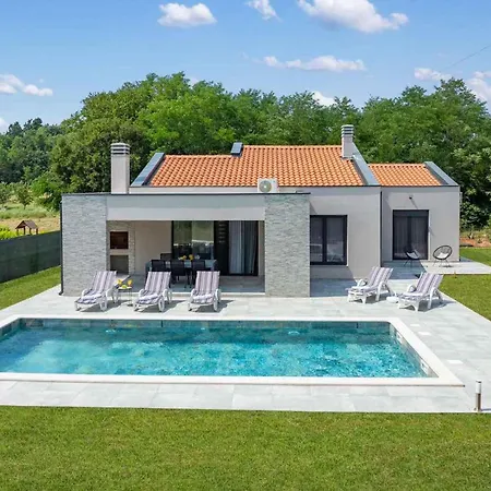 Сasa de vacaciones Cozy In With Kitchen